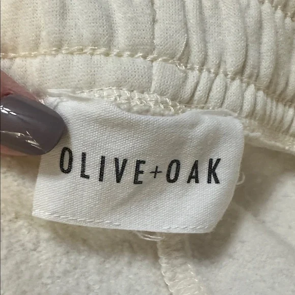 Olive & Oak White Sweatpants with Strawberry Print - Picture 4 of 5